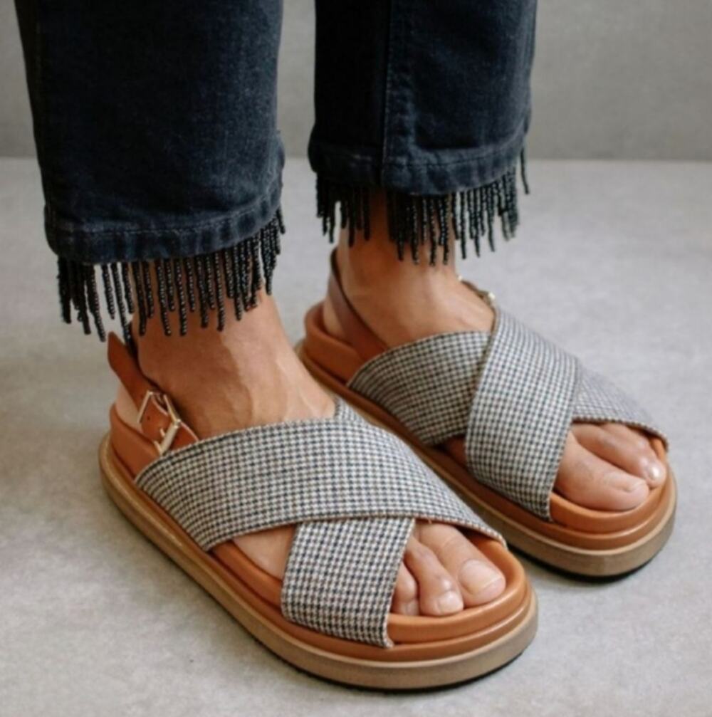 Alohas Harris Check Gray Houndstooth Marshmallow Sandals Size 39